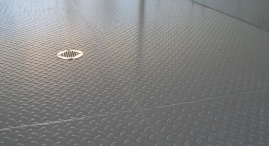 Epoxy coated floors with drain Epoxy coated floors with drain