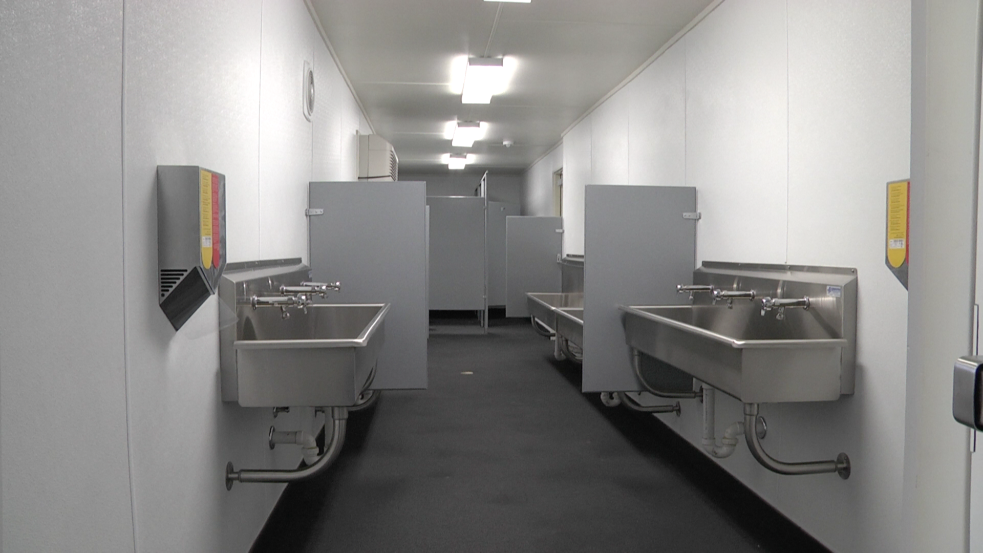 Portable Locker Rooms with Showers Falcon Structures