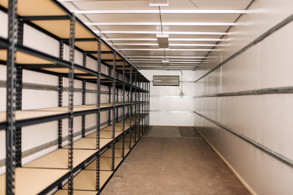 Storage Container with Shelves