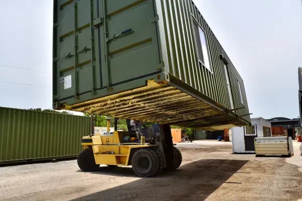 fork lift lifting container