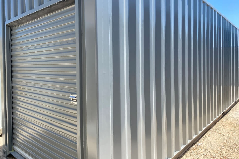 storage shipping container with roll up door