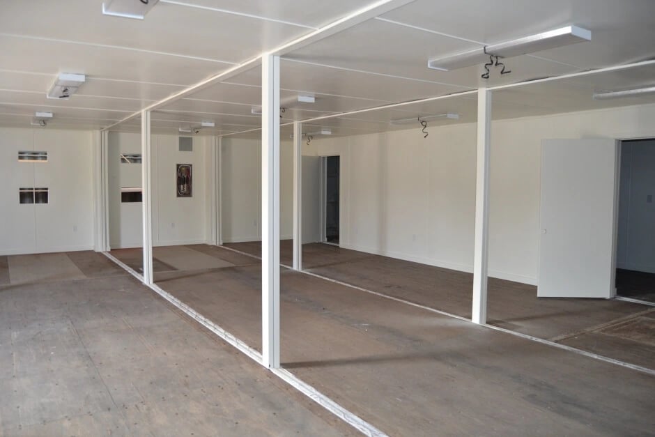 Modular-building-modified-shipping-containers