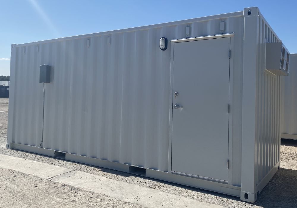 20_ft_climate_controlled_storage_container_with_personnel_door_exterior