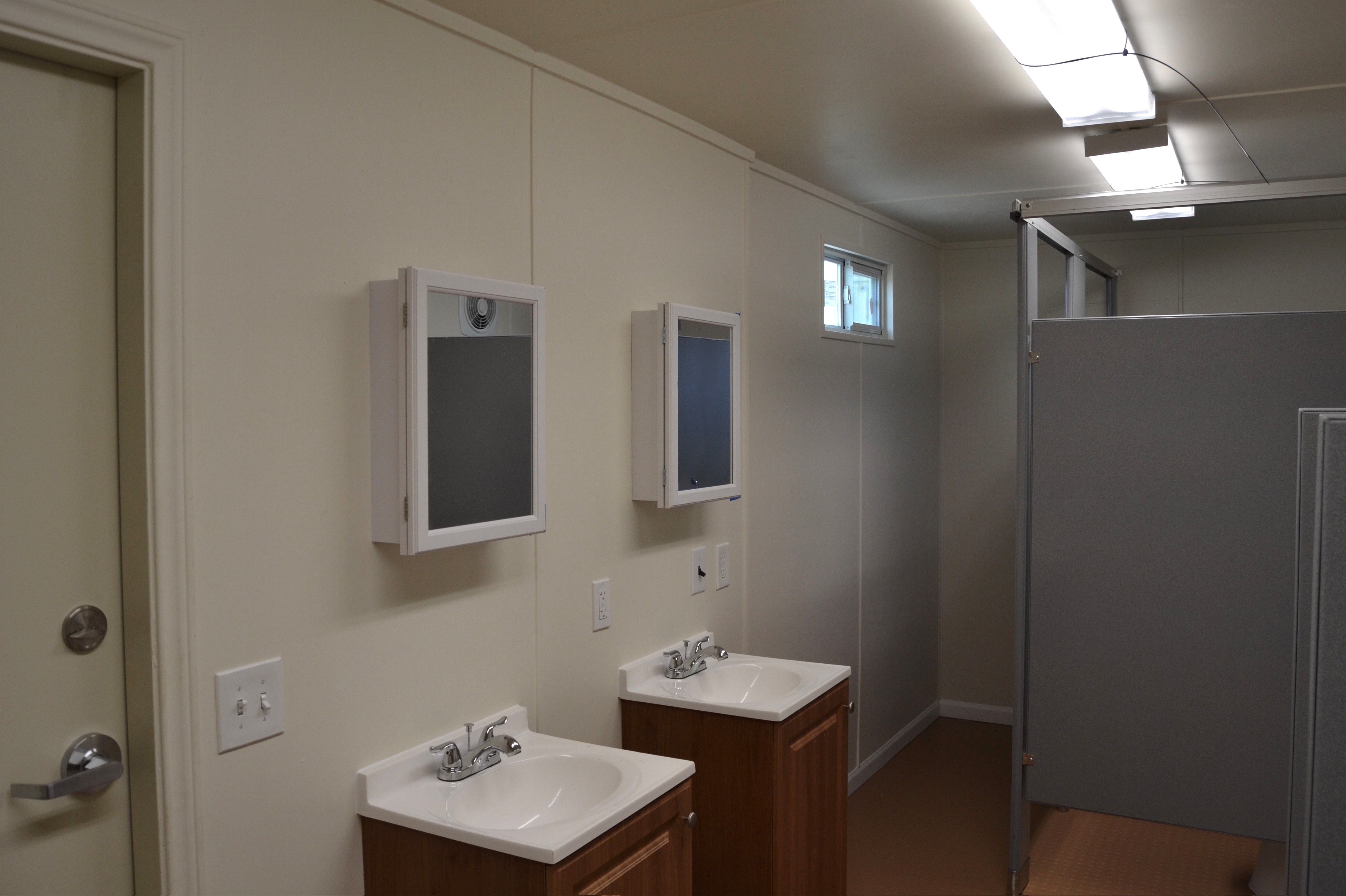 20_ft_Bathroom_Shipping_Container_interior