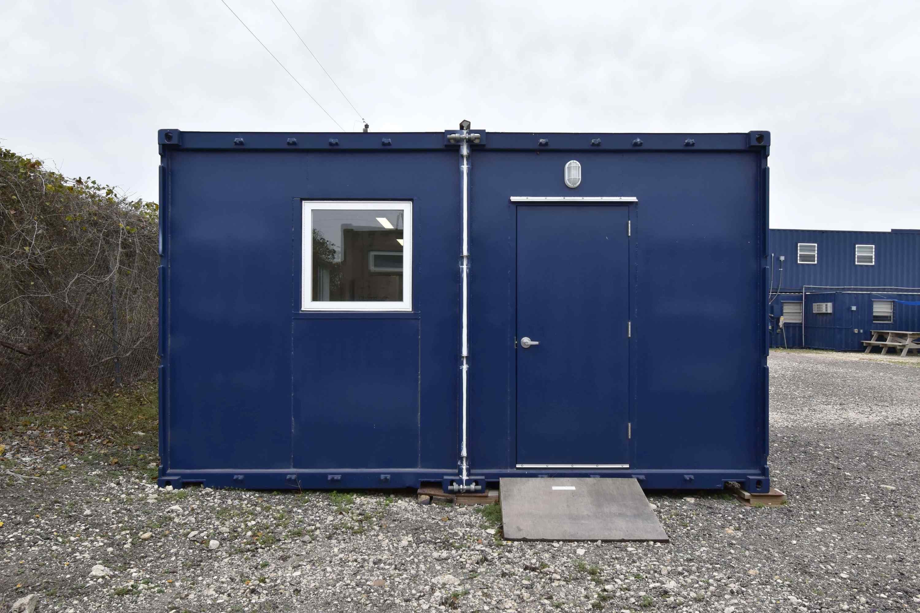 Double-wide-with-door