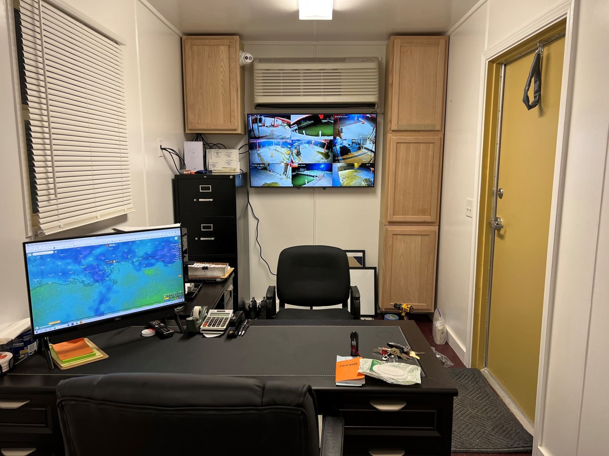 RemWood Crab interior container office