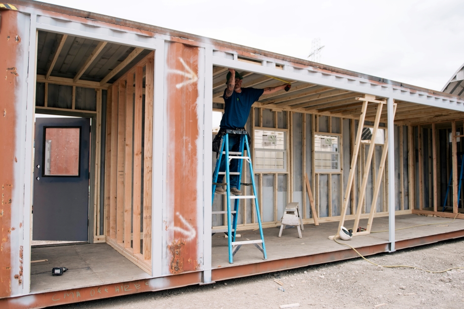 How to Create Portable Temporary Housing with Shipping Containers