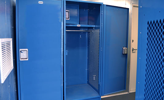 All-Metal Locker Room